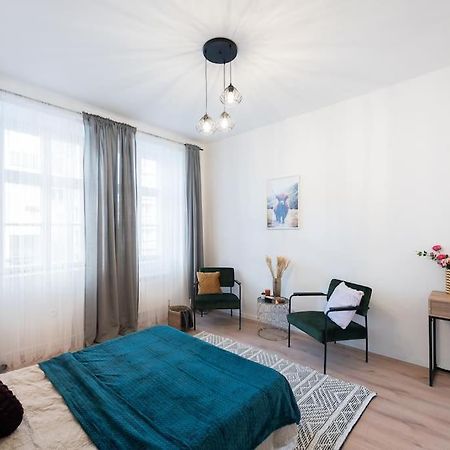 Sweet Cozy Apartment Prague Close To Mala Strana Exterior photo