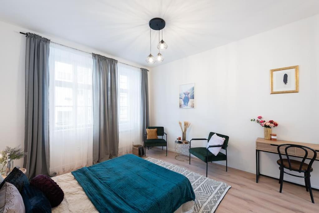 Sweet Cozy Apartment Prague Close To Mala Strana Exterior photo